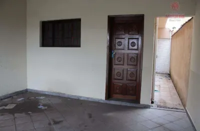 Casa com 2 dormitórios para alugar, 125 m² por R$ 1.800,00/mês - Jardim Glória - Piracicaba/SP
