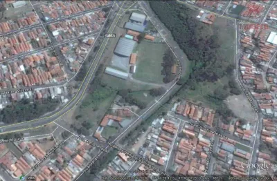 Terreno comercial à venda na Rua Carlos Raya, Jardim Glória, Piracicaba