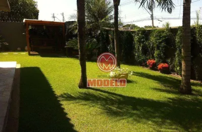 Casa com 3 quartos à venda na Avenida Pompéia, Pompéia, Piracicaba