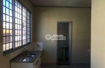 Kitnet com 1 dormitório para alugar, 55 m² por r$ 1.500,00/mês - centro - piracicaba/sp