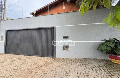 Casa com 3 dormitórios mobiliada com 460 m² - venda por R$ 2.100.000 ou aluguel por R$ 15.000/mês - Centro - Piracicaba/SP