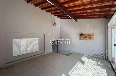 Casa com 4 dormitórios para alugar, 108 m² por R$ 2.300,00/mês - Vila Rezende - Piracicaba/SP