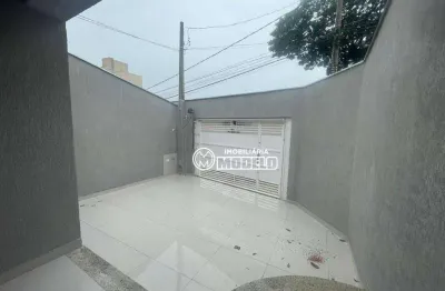 Casa com 2 dormitórios para alugar, 100 m² por R$ 3.000,00/mês - Vila Monteiro - Piracicaba/SP