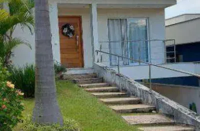 Casa com 4 dormitórios à venda, 240 m², 4 Suítes, Piscina, Gourmet , Pomar!