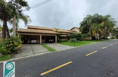 Linda mansão semi térrea totalmente integrada, são 1.300 m2 de terreno e 950m2 de ac!