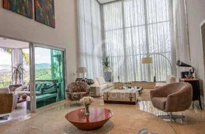 Maravilhosa casa clean, esquina, mobiliada, 750mts de ac, 4 suítes, piscina c/ borda infinita!