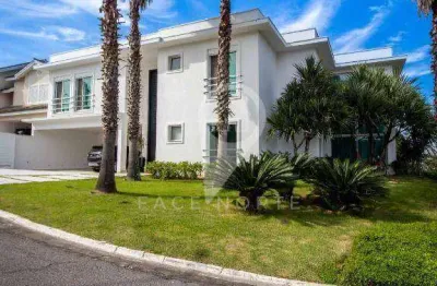 Maravilhosa casa clean, esquina, mobiliada, 750mts de ac, 4 suítes, piscina c/ borda infinita!