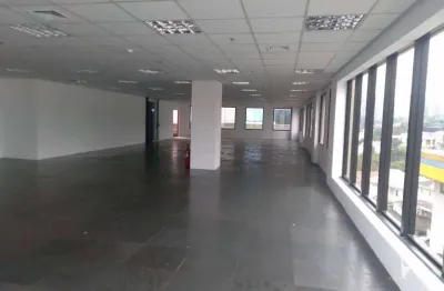 Sala comercial com 5 salas para alugar na Avenida Copacabana, Alphaville, Barueri