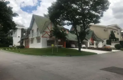 Casa de esquina com 4 dormitórios à venda, 750 m² por r$ 5.000.000 - alphaville 04 - santana de parnaíba/sp