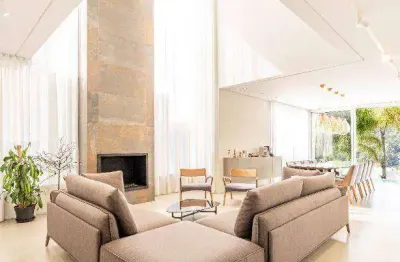Casa a venda no condomínio villa solaia - com excelente vista para mata!
