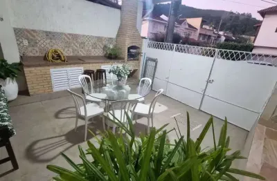 Casa com 3 quartos à venda, 180m² - freguesia- jacarepaguá