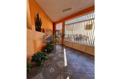 Casa com 2 quartos à venda na rua bragança, vila lusitânia, são bernardo do campo, 150 m2 por r$ 638.000