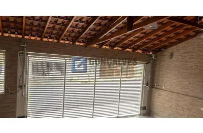 Casa com 3 quartos à venda na rua eduardo yoshimoto, anchieta, são bernardo do campo, 200 m2 por r$ 900.000