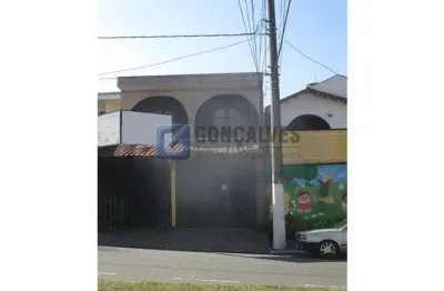 Casa com 3 quartos à venda na rua tiradentes, santa terezinha, são bernardo do campo por r$ 750.000