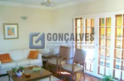 Casa com 4 quartos à venda na rua professor edmundo vasconcelos, planalto, são bernardo do campo, 252 m2 por r$ 1.350.000