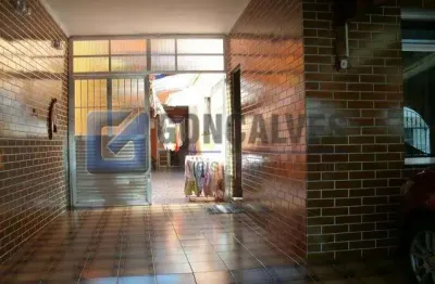 Casa com 4 quartos à venda na rua itápolis, vila vivaldi, são bernardo do campo, 210 m2 por r$ 1.000.000