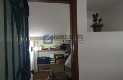 Casa com 3 quartos à venda na rua vicente de carvalho, parque são diogo, são bernardo do campo, 236 m2 por r$ 1.250.000