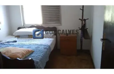 Casa com 3 quartos à venda na dois de outubro, r, santa terezinha, são bernardo do campo, 175 m2 por r$ 681.000