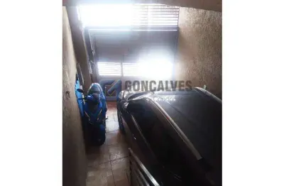 Casa com 3 quartos à venda na rua fiorentino felipe, baeta neves, são bernardo do campo, 180 m2 por r$ 490.000