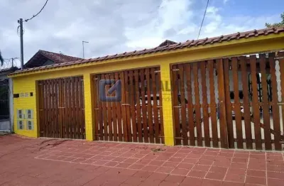 Casa com 2 quartos à venda na avenida carlos alberto perrone, balneário maracanã, praia grande, 80 m2 por r$ 292.000