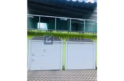 Casa com 2 quartos à venda na rua brás cubas, vila bocaina, mauá, 200 m2 por r$ 638.000