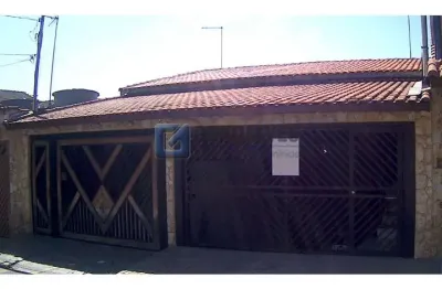 Casa 3 dormitórios sendo 1 suite, 210 mts² no bairro parque novo oratorio em santo andré