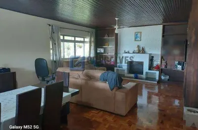 Chácara à venda no bairro dos finco em são bernardo do campo/sp, com 591,4m² e 3 dormitórios sendo 1 suíte.