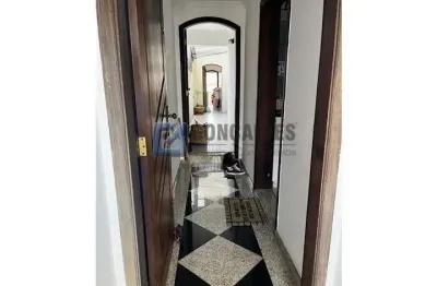 Casa com 3 quartos à venda na rua victório natal gastaldo, nova petrópolis, são bernardo do campo, 219 m2 por r$ 748.000