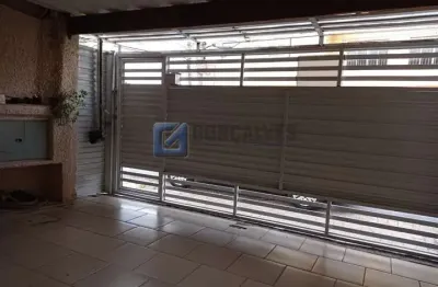 Casa com 2 quartos à venda na Rua Tremembé, Vila Vivaldi, São Bernardo do Campo