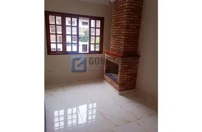 Casa com 3 quartos à venda na dom pedro i, r, colônia, ribeirão pires, 148 m2 por r$ 650.000