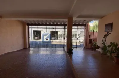 Casa com 2 quartos à venda na Rua Engenheiro Rebouças, Cerâmica, São Caetano do Sul, 164 m2 por R$ 820.000