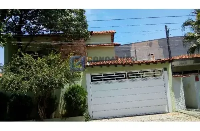 Casa com 3 quartos à venda na bras cubas, r, jardim são caetano, são caetano do sul, 250 m2 por r$ 1.650.000