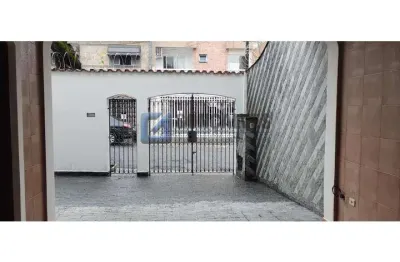 Casa com 3 quartos à venda na rua francisca pedroso de toledo, rudge ramos, são bernardo do campo, 173 m2 por r$ 950.000