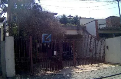 Sobrado 8 dormitórios sendo 4 suites, 390 mts² no Bairro Santa Terezinha em Santo André.