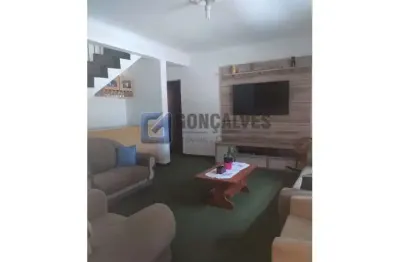 Casa com 3 quartos à venda na rolando mario ramacciotti, r, dos casa, são bernardo do campo, 291 m2 por r$ 905.000