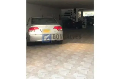 Apartamento à venda no bairro vila asuunção em santo andré/sp, com 70m²,  2 dormitórios sendo 1 suíte e aceita pet.