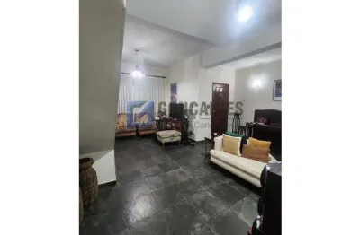 Casa com 3 quartos à venda na avenida pery ronchetti, nova petrópolis, são bernardo do campo, 205 m2 por r$ 730.000