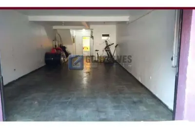 Casa com 3 quartos à venda na rua marisa prado, nova petrópolis, são bernardo do campo, 233 m2 por r$ 795.000