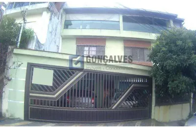 Casa com 3 quartos à venda na rua delta, assunção, são bernardo do campo, 280 m2 por r$ 950.000