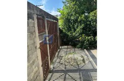 Casa com 2 quartos à venda na rua manoel messias de souza silva, montanhão, são bernardo do campo, 59 m2 por r$ 650.000