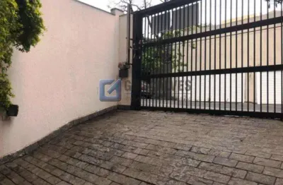 Casa com 3 quartos à venda na Rua Adelina Salvatore Bassoli, Jardim das Américas, São Bernardo do Campo, 252 m2 por R$ 1.000.000