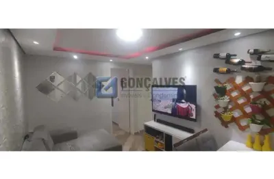 Apartamento com 2 quartos à venda na tiradentes, r, jardim irajá, são bernardo do campo, 50 m2 por r$ 320.000