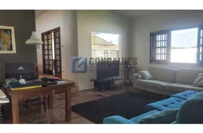 Casa com 4 quartos à venda na salvino de souza barreto, r, jardim santa terezinha, itanhaém, 330 m2 por r$ 1.170.000