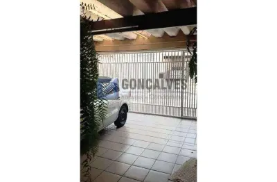 Casa com 3 quartos à venda na rua cláudio manuel da costa, planalto, são bernardo do campo, 144 m2 por r$ 600.000