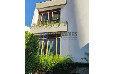 Casa com 2 quartos à venda na Rua Votorantim, Barcelona, São Caetano do Sul, 400 m2 por R$ 3.100.000