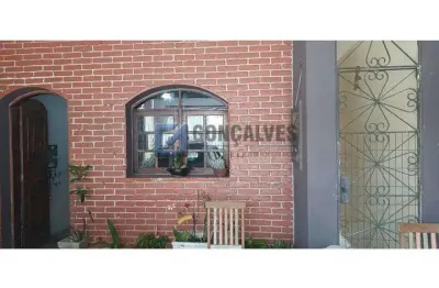 Casa com 3 quartos à venda na rua pirapitingui, rudge ramos, são bernardo do campo, 195 m2 por r$ 480.000