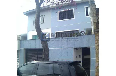 Casa com 3 quartos à venda na rua almeida brandão, jordanópolis, são bernardo do campo, 240 m2 por r$ 990.000