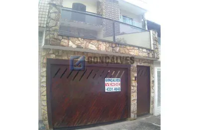 Casa com 3 quartos à venda na rua sandra nesmah cotrim generoso, parque selecta (montanhão), são bernardo do campo, 256 m2 por r$ 639.000