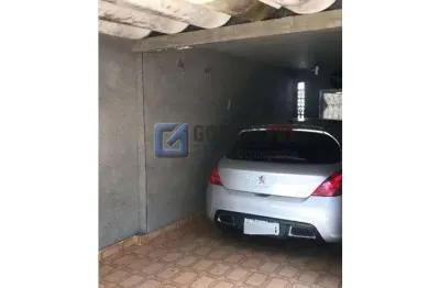 Casa com 3 quartos à venda na rua progresso, vila aurora, são bernardo do campo por r$ 692.000