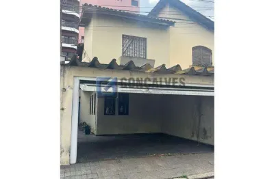 Casa com 3 quartos à venda na rua américo margonari, centro, são bernardo do campo por r$ 745.000
